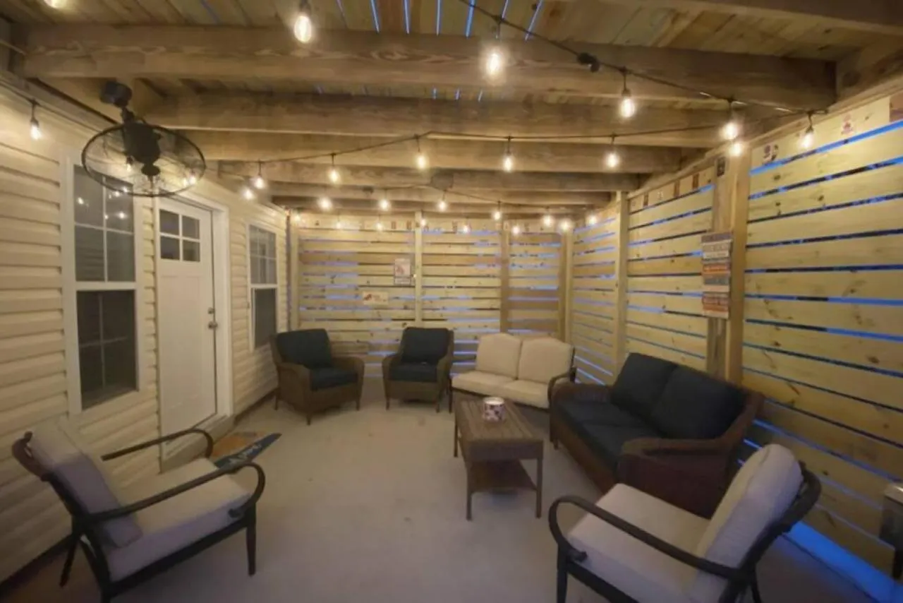 Seaside Serenity: Coastal Beach Home with Outdoor Living Panama City Beach Holiday home